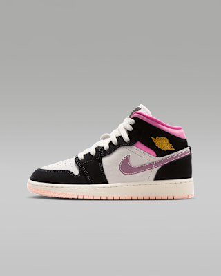 Nike Air Jordan sneaker Zwart/Sail/Pinksicle/University Gold