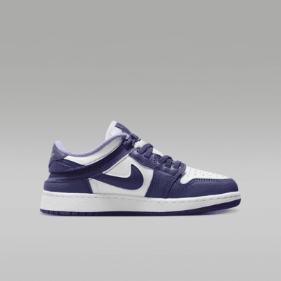 Air Jordan 1 Low FlyEase Older Kids' Shoes