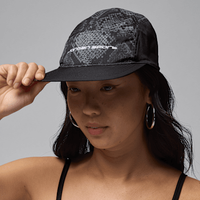 Gorra Dri-FIT sin estructura Jordan Sport Fly