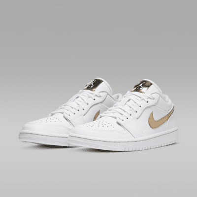 Chaussures Air Jordan 1 Low SE