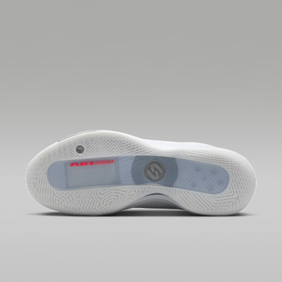 ルカ 77 "Triple White" PF バスケットボールシューズ