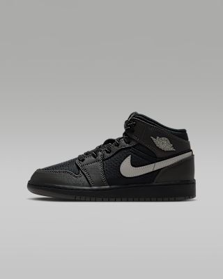 Детские кроссовки Air Jordan 1 Mid Utility Big Kids'