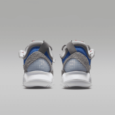 Calzado para mujer Jordan MA2