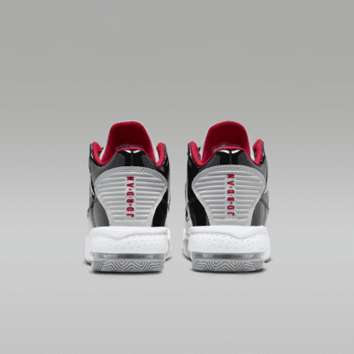 Jordan Max Aura 2 Older Kids' Shoe