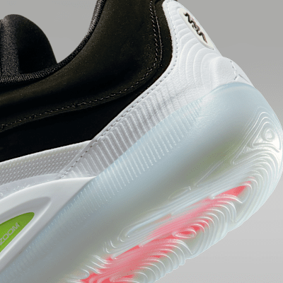 Zion 4 Basketball Shoes