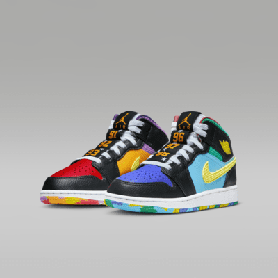 Air Jordan 1 Mid Sneaker School Older Kids' Shoes