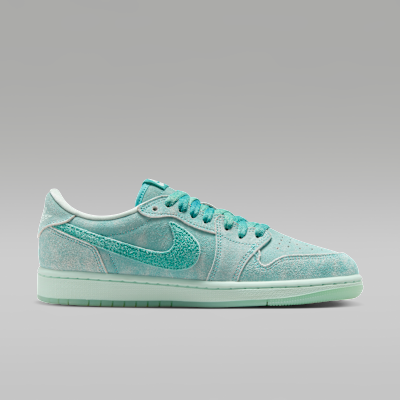Air Jordan 1 Retro Low Women's Shoes