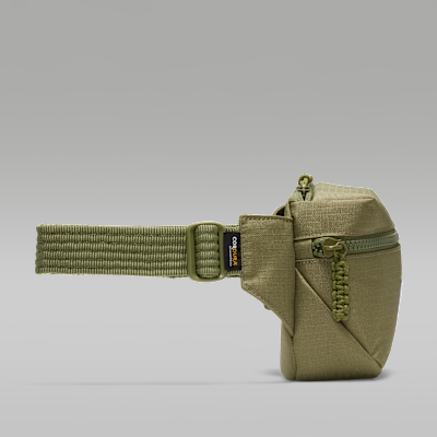 Jordan Flight Crossbody Crossbody Bag (2L)