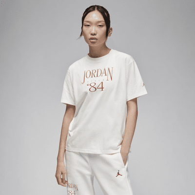 Air jordan best sale t shirt women's