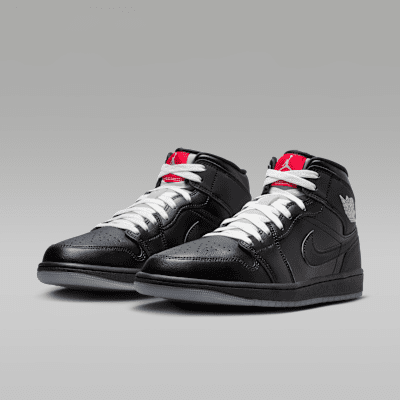 Sapatilhas Air Jordan 1 Mid SE para homem