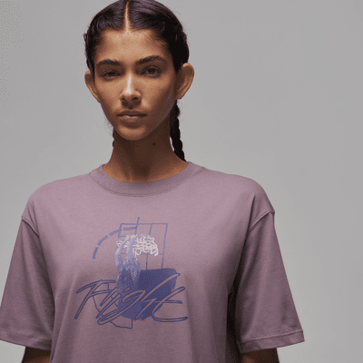 Jordan Women's Graphic T-Shirt. Nike PH