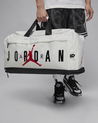 Мужская сумка Jordan Duffel Bag (81L)