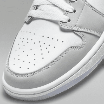 Air Jordan 1 Mid Women's Shoes