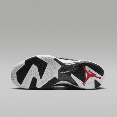 Air Jordan XXXVII Low Basketball Shoes. Nike SI