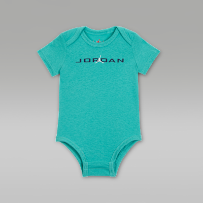 Lot de trois bodys Jordan Brooklyn Essentials pour bébé (0-9 mois)