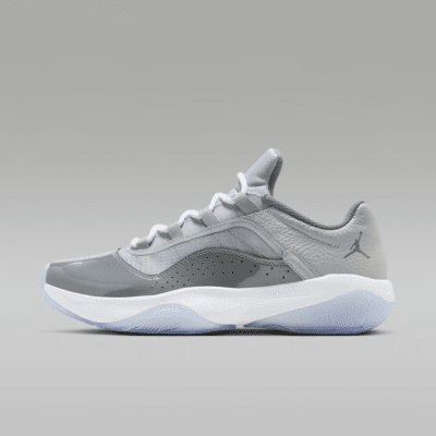 Calzado Air Jordan 11 CMFT Low para hombre. Nike