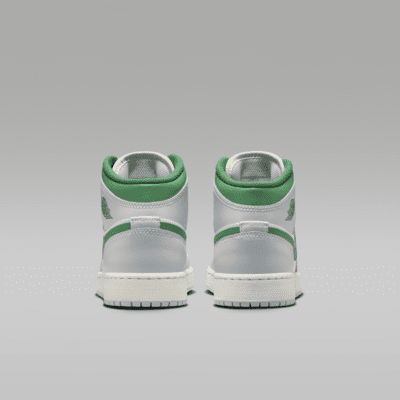 Air Jordan 1 Mid Older Kids' Shoes