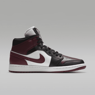 Air Jordan 1 Mid SE Women's Shoes