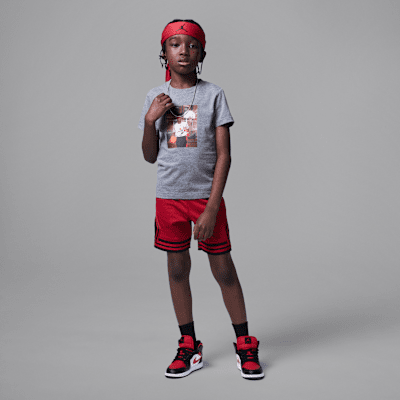Playera MJ Photo Jordan para niño talla pequeña