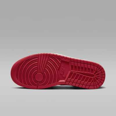 Air Jordan 1 Low Women's Shoes. Nike IL