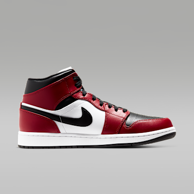 Air Jordan 1 Mid Shoes