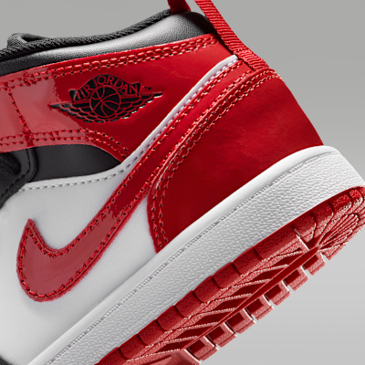Tenis para niños de preescolar Jordan 1 Mid SE