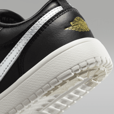 Jordan 1 Low Alt SE Younger Kids' Shoes