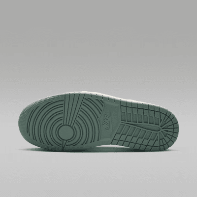 Air Jordan 1 Low Women's Shoes