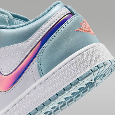 Air Jordan 1 Low SE Older Kids' Shoes