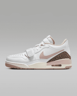 Женские кроссовки Air Jordan Legacy 312 Low