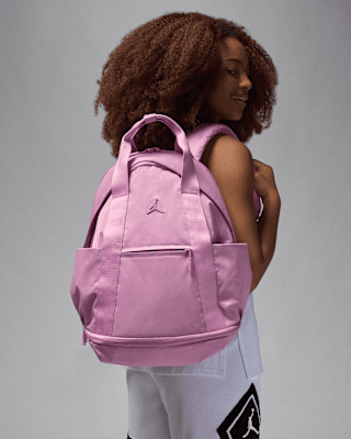 Женский рюкзак Jordan Alpha Backpack (28L)