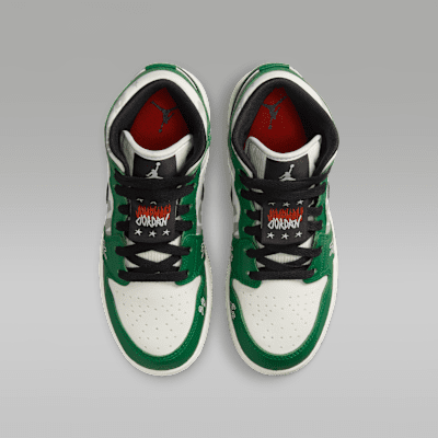 Air Jordan 1 Mid SE Older Kids' Shoes