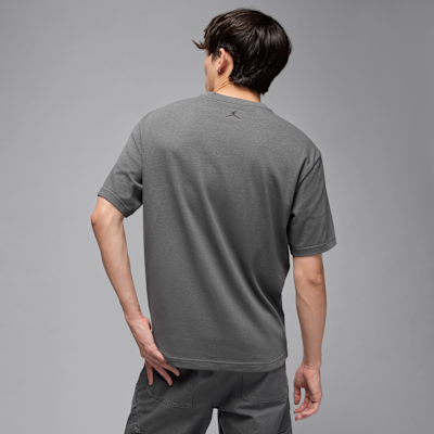 เสื้อยืดติดอาร์มสนีกเกอร์ผู้ชาย Jordan Brand