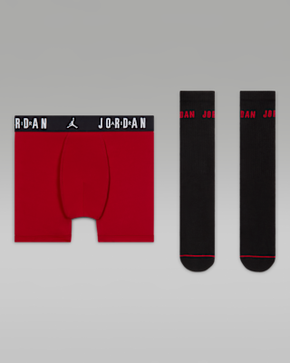 Подростковые носки Jordan Big Kids' Socks and Dri-FIT Boxer Briefs 2-Piece Set