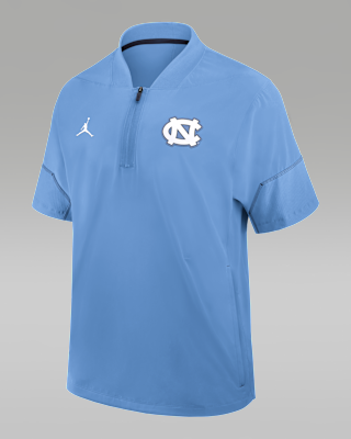 Мужская куртка North Carolina Sideline Coach Jordan Brand College 1/2-Zip Short-Sleeve Hooded