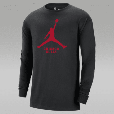 Chicago Bulls Essential Men's Jordan NBA Long-Sleeve T-Shirt. Nike HR