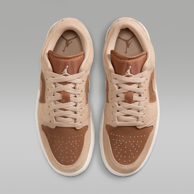 Jordan Air Jordan 1 Low Kadın Ayakkabısı görsel 4
