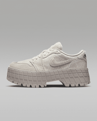 Женские кроссовки Air Jordan 1 Brooklyn Low