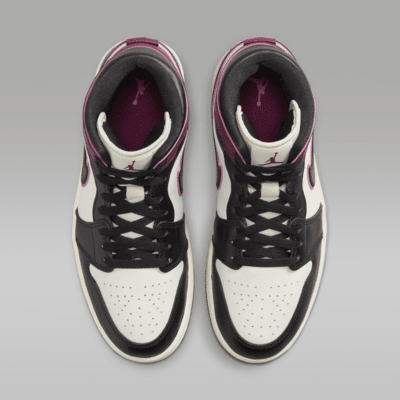 Chaussure Air Jordan 1 Mid SE pour femme