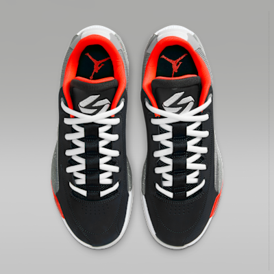 ルカ .77 PF バスケットボールシューズ