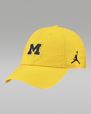 Мужские  Michigan Club Jordan Brand Dri-FIT Adjustable Hat