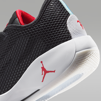 ルカ 77 "Bred" ジュニア バスケットボールシューズ