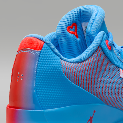 Luka .77 "NY v NY" Basketball Shoes