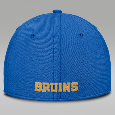 Gorra universitaria marca Jordan Dri-FIT para hombre UCLA On-Field Rise Swoosh