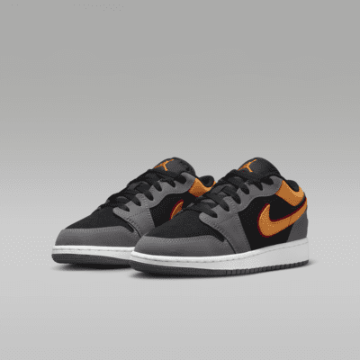 Air Jordan 1 Low SE Older Kids' Shoes