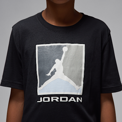 Jordan Flight Essentials Older Kids' Boxed Logo 3.0 T-Shirt