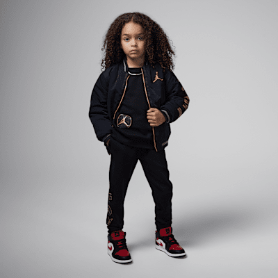 Playera de cuello redondo para niños talla pequeña Jordan "See Me Shine"