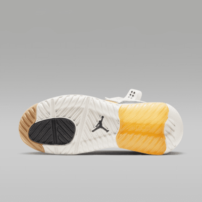 ジョーダン MA2 "Lunar Launch" ウィメンズシューズ