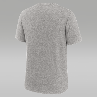 Playera universitaria Nike para hombre North Carolina Campus Collegiate Block