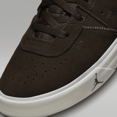 รองเท้าผู้ชาย Jordan Series ES
